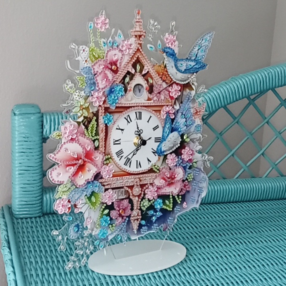 New Handmade Beaded Bird Clock - Picture 4 of 8